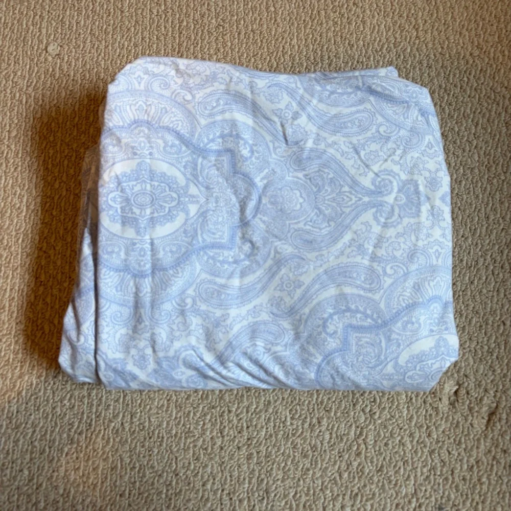 Lauren Ralph Lauren Queen Flat Sheet Blue White Paisley 100% Cotton Bedding